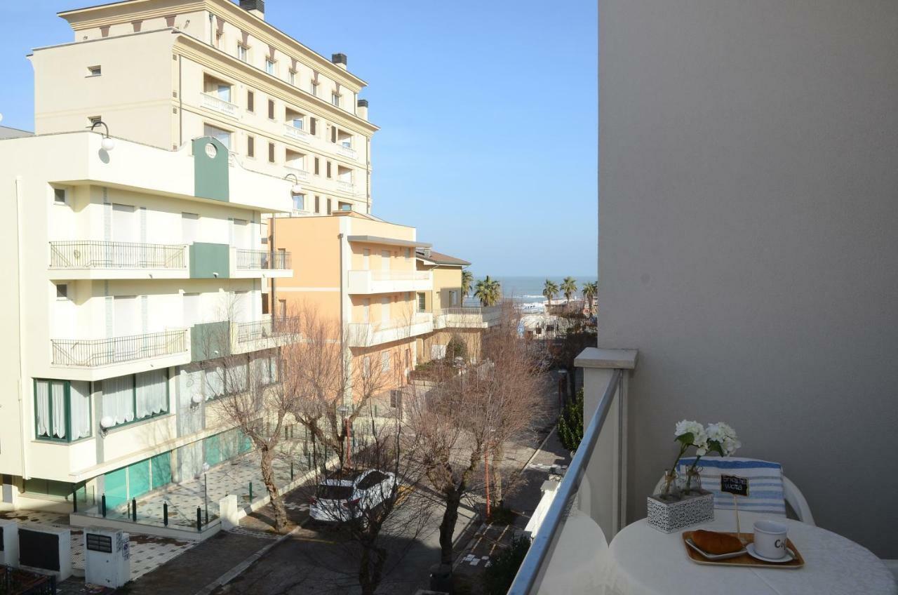 Pensione Elena Misano Adriatico Exterior foto